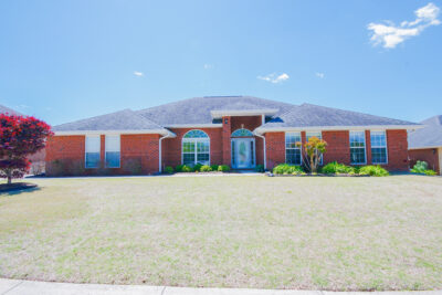 Exterior, Red Brick home, New Listing for sale, harvest alabama, Realtor John Wesley Brooks, Large front yard, beautiful landscaping