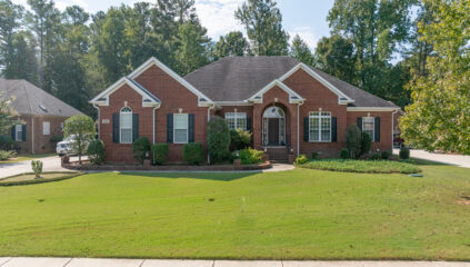 216 BISHOP FARM WAY