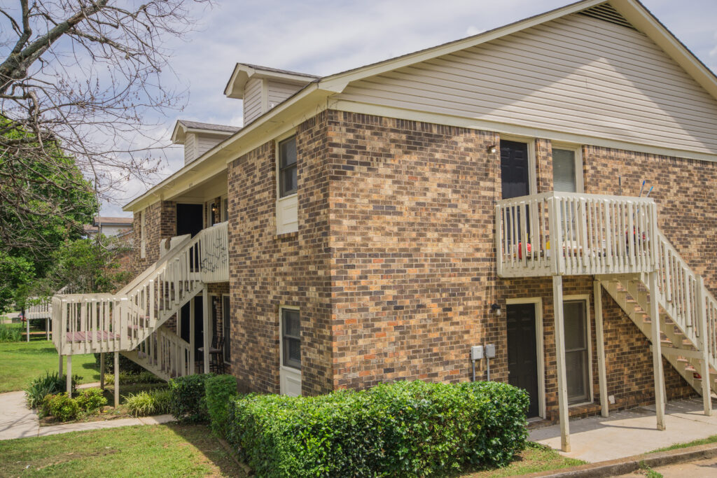Side view of the Multifamily with entrance and two story view