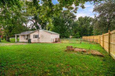 Backyard, Huntsville Alabama Home, Renovated home For sale, Morris Road, Realtor John Wesley Brooks