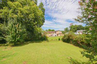 Large Lot, property to own, renovated, acres, backyard, mature neighborhood, home for sale, Best Realtor in Huntsville, John Wesley Brooks