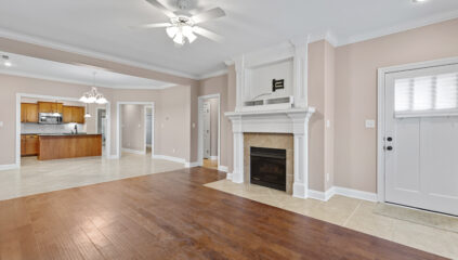 Townhouse, Fireplace, Gas Fireplace, smooth ceiling, hardwood floors, open floor plan, Lake Forest Townhouse, Listed by John Wesley Brooks, Best Huntsville Realtor