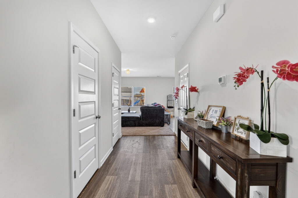 Move in ready home, Affordable 3 bedroom home for sale in New Market AL, Home For Sale, Entryway, listed by John Wesley Brooks