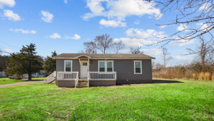 Huntsville Alabama First Time Home Buyer home, Affordable ranch home, one story home, large yard, acres, renovated home listed by John Wesley Brooks