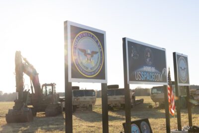 SPACECOM Offering Bonuses to Staffers Who Make the Move to Alabama