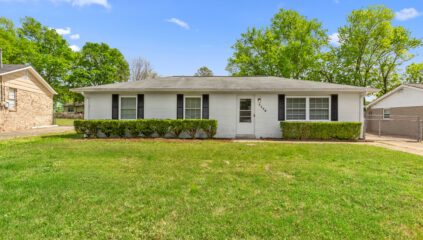 Renovated Move In Ready Home in South Huntsville, Grissom Highschool Zoning, listed by Top Realtor John Wesley Brooks