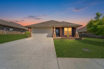 Move in ready full brick home in South Huntsville in Alabama, all new features, fenced yard, Listed by top Realtor John Wesley Brooks
