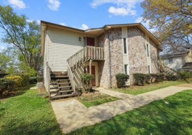 Multifamily Quad for sale in Huntsville Alabama by the best Realtor of Huntsville John Wesley Brooks, Two Story Quad, renovated, centrally located in historic area