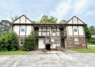 Multifamily property for sale in Huntsville Alabama By The Best Huntsville Realtor John Wesley Brooks