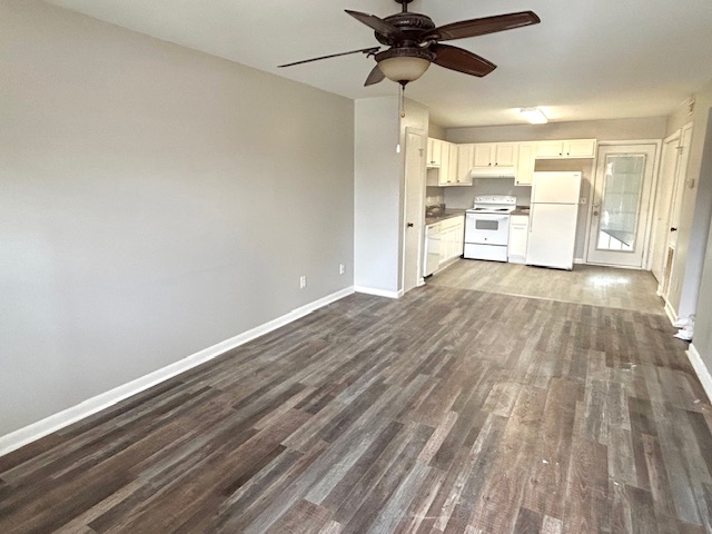 Family Room, LVP floors, Renovated Quad for sale in Huntsville Alabama, Listed by the best Huntsville Alabama Realtor John Wesley Brooks